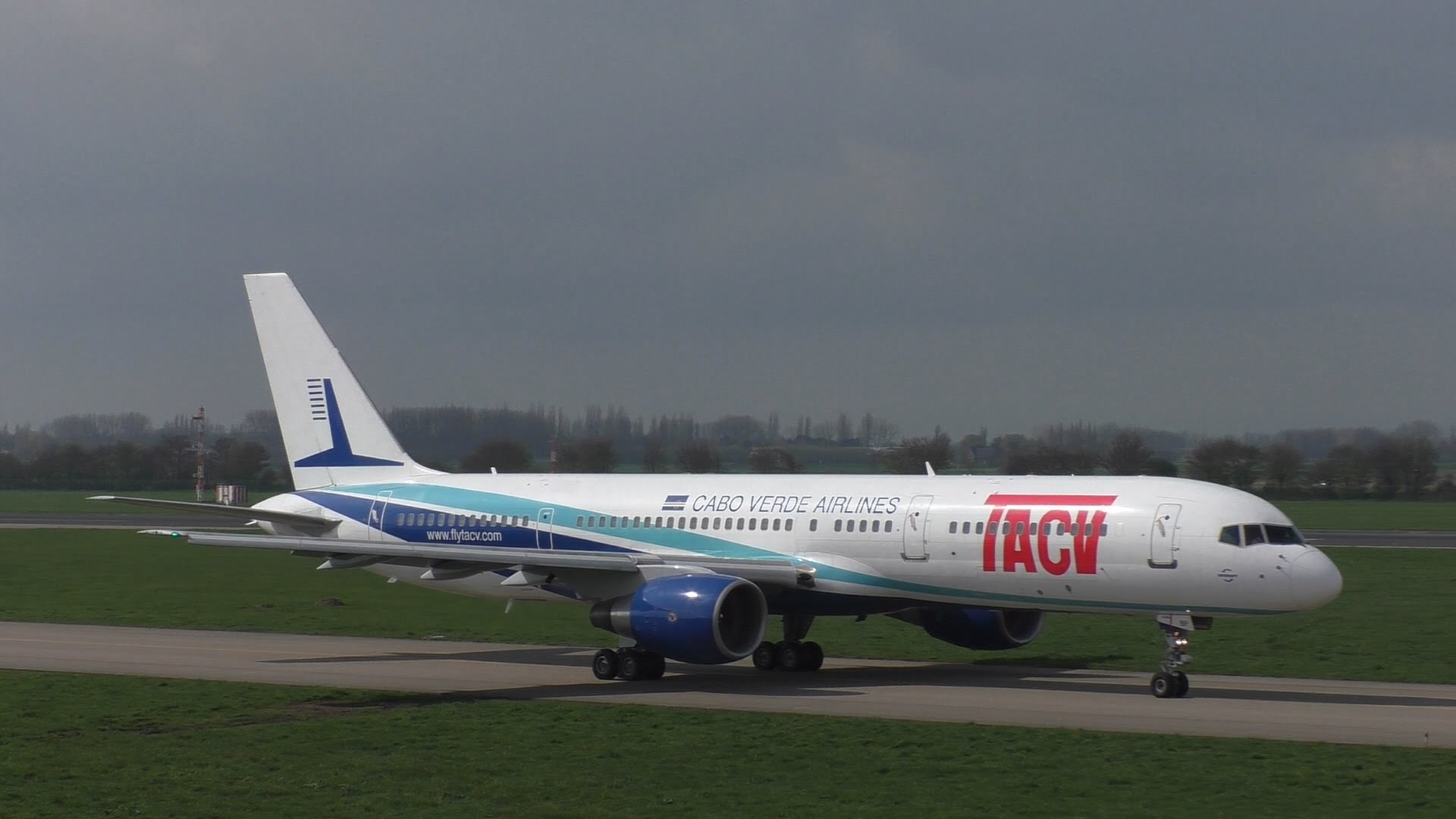 Photo of Les nouveaux maillots du Real Madrid pour la saison