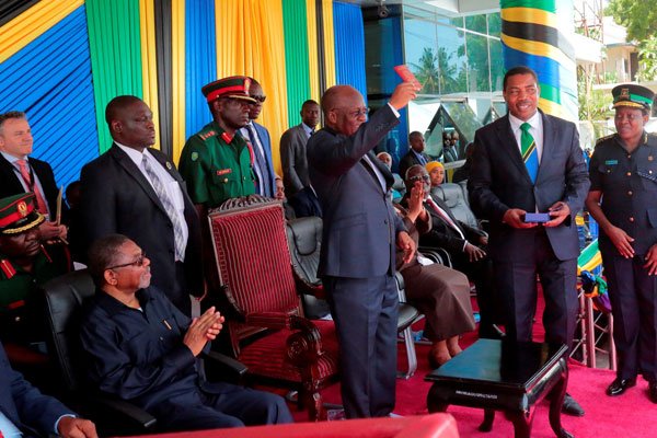 Photo of Les nouveaux maillots du Real Madrid pour la saison