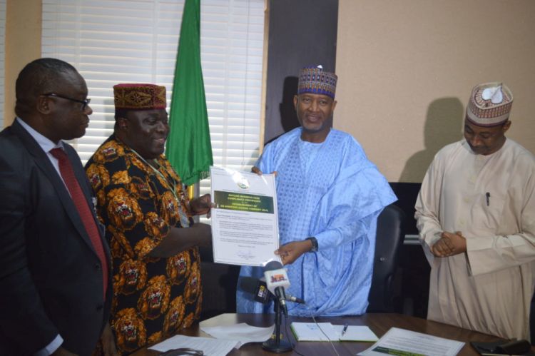 Photo of Les nouveaux maillots du Real Madrid pour la saison